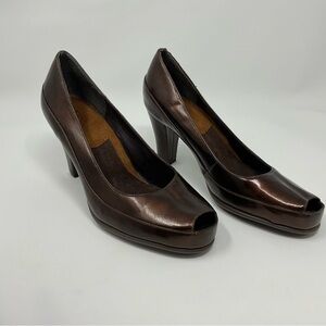 Bronze Open-toed Heels by Aerosols